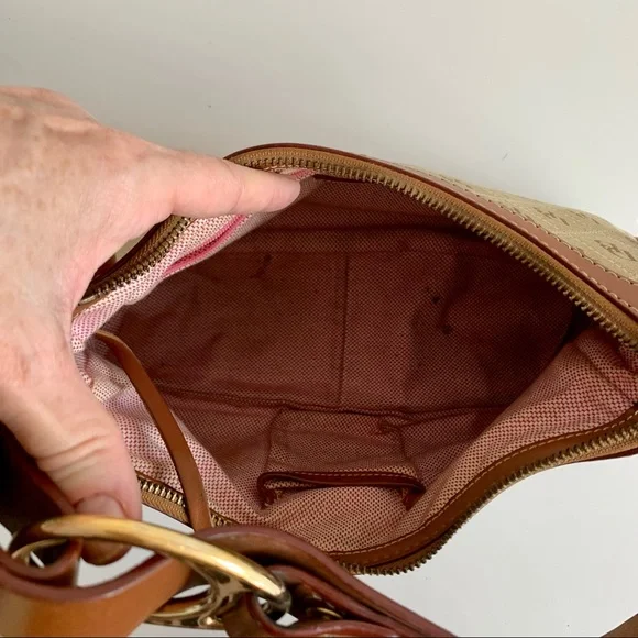 DOONEY & BOURKE Signature Logo Handbag Shoulder Bag Purse. Tan and Brown. - Picture 12 of 15